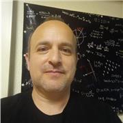 Profesor de física y matemáticas desde primaria a universidad.